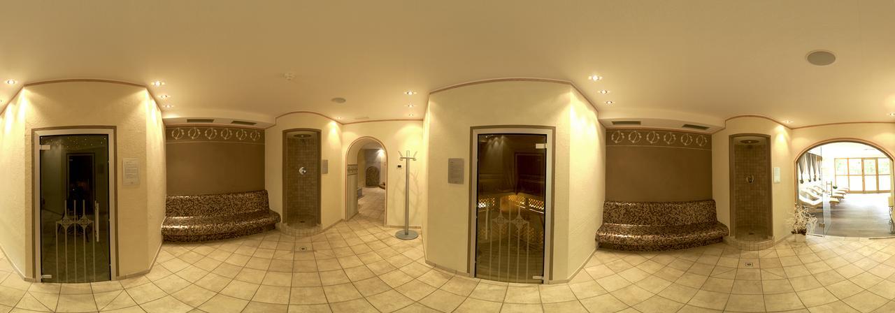 Hotel Resa Blancia San Vigilio Di Marebbe Kültér fotó